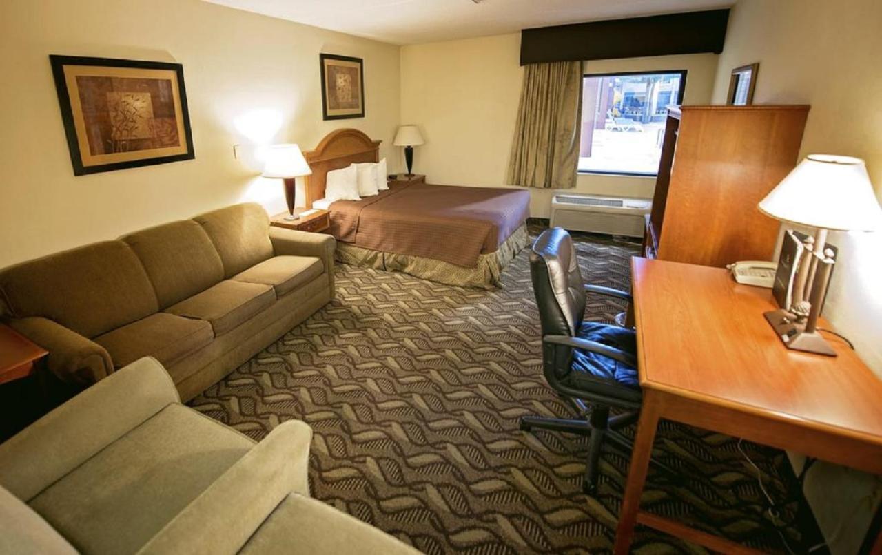Dakotah Lodge Of ブルッキングズ エクステリア 写真